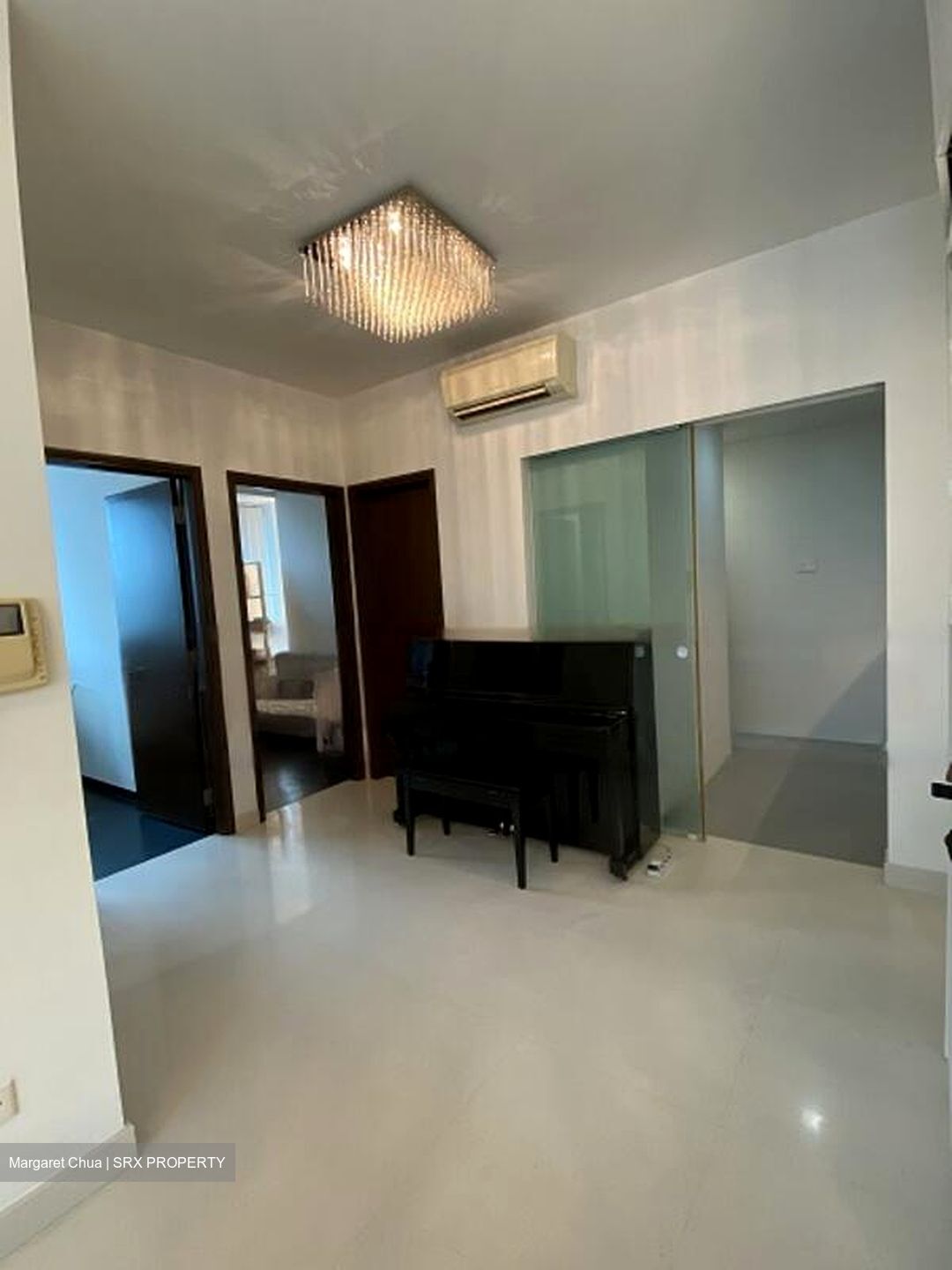 Suites @ Surrey (D11), Apartment #460179581